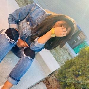 Meet your Posher, Lisbat